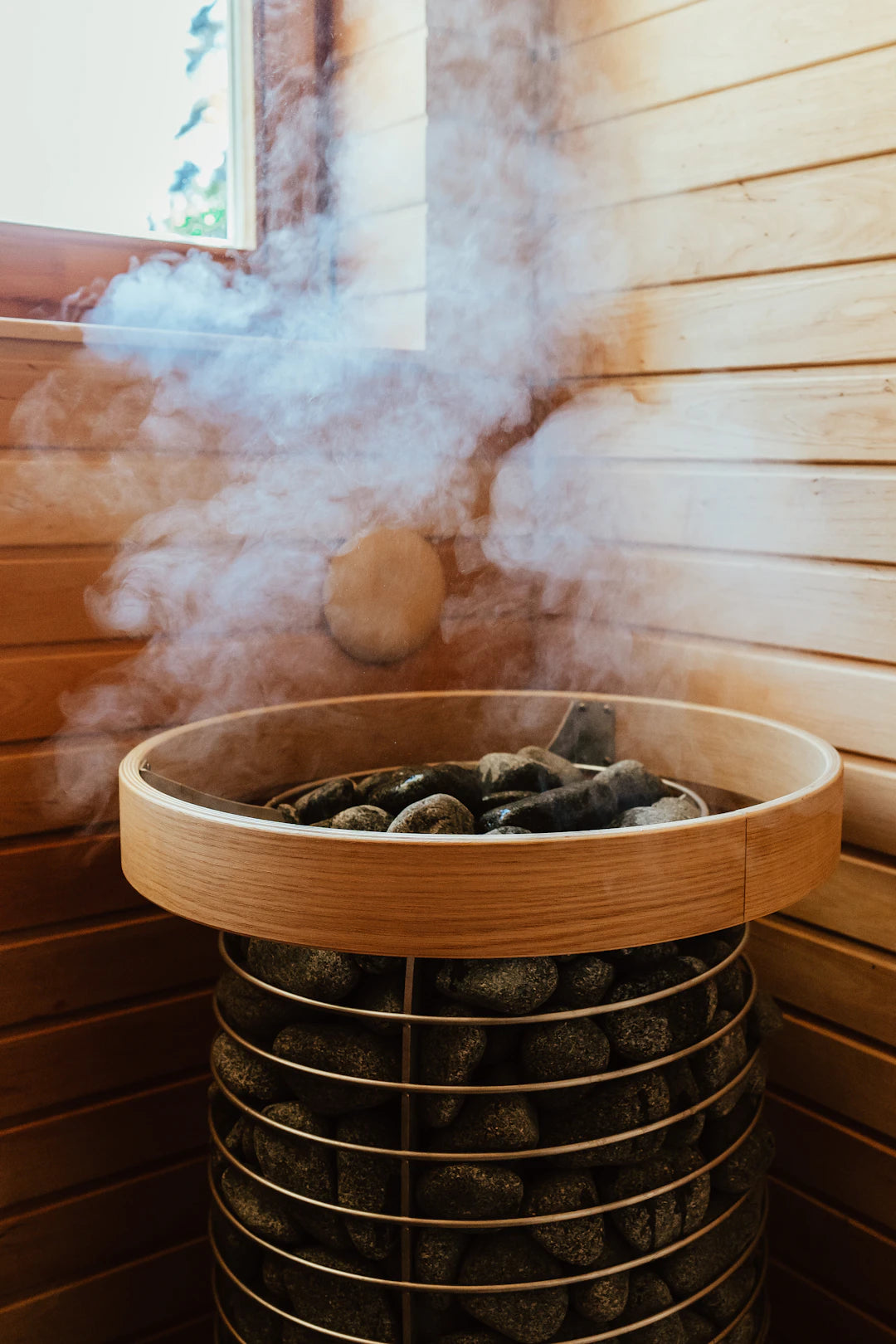 Experience Unmatched Pain Relief with Saunas